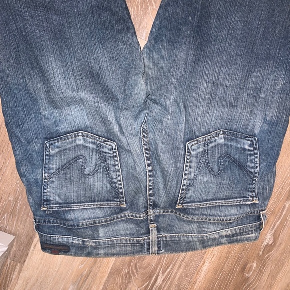 Jeans - Picture 3 of 4